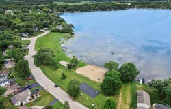 7950 Greendale Ave, Burlington, WI 53105