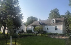 211 5th Ave. N., Humboldt, IA 50548