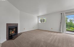 20910 FAWN Ct, WestLinn, OR 97068