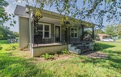 7870 Woodville Road, West Paducah, KY 42086