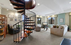 111 Mulberry St, Newark City, NJ 07103
