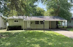 1906 S Osage, Sedalia, MO 65301