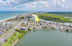 18198 3RD STREET E, REDINGTON SHORES, FL 33708