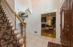 968 Bowe Road W, Valley Stream, NY 11580