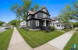 801 W 13th St, Sioux Falls, SD 57104