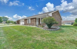 390 Bishop Drive, London, OH 43140