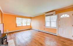 32 GAPING ROCK ROAD, LEVITTOWN, PA 19057