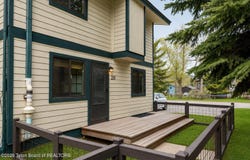 360 E SIMPSON Avenue, Jackson, WY 83001