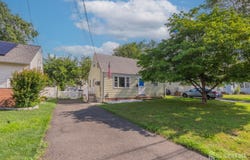 515 Cook Avenue, Middlesex, NJ 08846