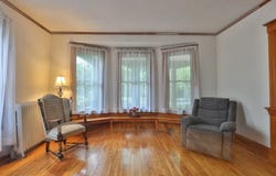 4 Trowbridge Rd, Worcester, MA 01609