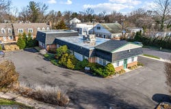 301 DAWSON STREET, MOORESTOWN, NJ 08057