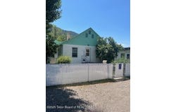 110 & 120 W HANSEN Avenue, Jackson, WY 83001