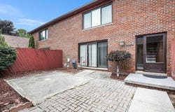 42142 Toddmark, Clinton Township, MI 48038