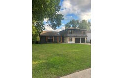 3315 Shady Lane Drive, Gladstone, MO 64119