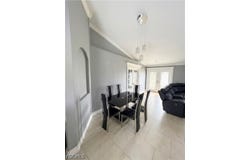 1031 NE 2nd Place, Cape Coral, FL 33909
