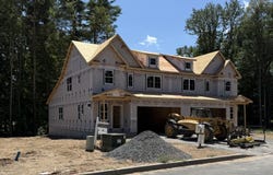 17 Blue Aster Lane, Malta, NY 12020