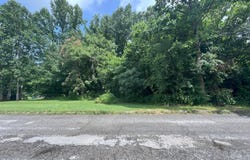 1978&1972 Bluebird Circle, Morristown, TN 37814