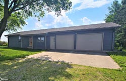 1215 190Th Street, Algona, IA 50511