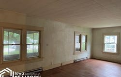 903 State Street, Bedford, IA 50833