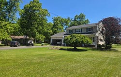 160 Woods Rd, Hillsborough Twp., NJ 08844-4792