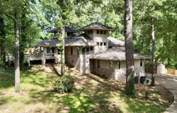 211 Monterey Drive, Clinton, MS 39056