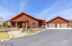 201 Little Creek Bend, Livingston, MT 59047