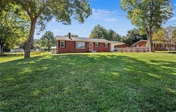 109 Mohawk Drive, King, NC 27021