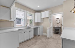 5357 Pacific Avenue, Detroit, MI 48204