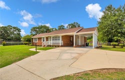 1302 Carthage Road, Lumberton, NC 28358