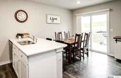 7420 N 175th Circle, Bennington, NE 68007