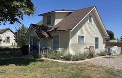 418 W 15th Avenue, Torrington, WY 82240
