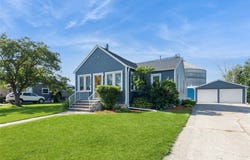 310 E 1st Street, Woodward, IA 50276