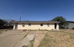 2002 Kewanee Avenue, Lubbock, TX 79407