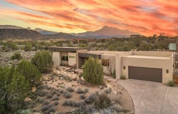 3104 APACHE Cir, Springdale, UT 84767
