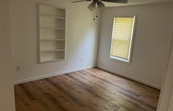 2921 Leitchfield Road, Cecilia, KY 42724