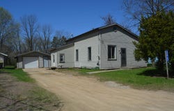 32962 Wisconsin Street, Gotham, WI 53540