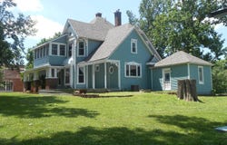 103 W Daniel Street, Albany, MO 64402