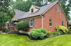 204 Linden Dr, Dayton, OH 45459
