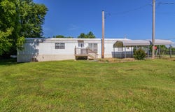 128 Scott Street, Sparta, MO 65753