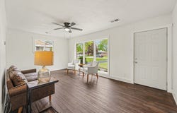 17332 Lorenz Avenue, Lansing, IL 60438