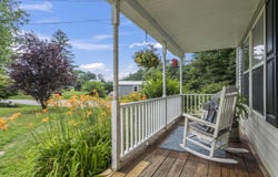 1044 Middle Road, Woolwich, ME 04579