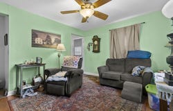 527 GRAND Avenue, LOVES PARK, IL 61111