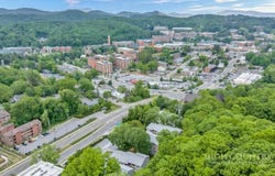 229 E King Street, Boone, NC 28607