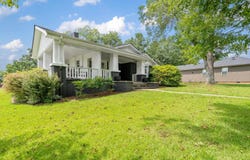 101 W 3rd Avenue, Easley, SC 29640