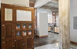 321 W 7th Street, Kansas City, MO 64105