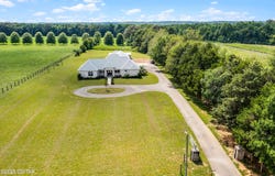 440 Doak Mason Road, Jackson, TN 38305