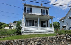 573 Fairview Avenue, Bangor, PA 18013