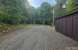 128 Triangle Road, Tuckasegee, NC 28783