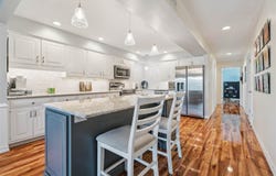 1580 NE Matterhorn Dr, CedarRapids, IA 52402