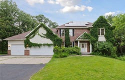 9568 57th Street N, Lake Elmo, MN 55042